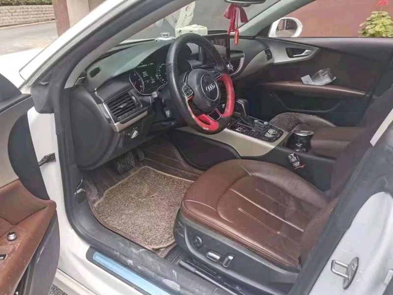 安顺17年奥迪A7L2