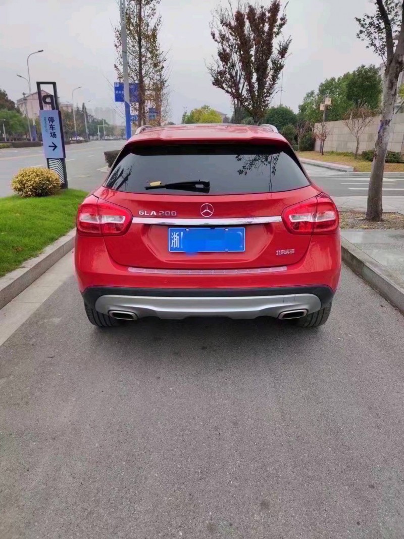 嘉兴17年奔驰GLA5
