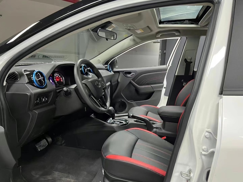 成都22年东南汽车DX38