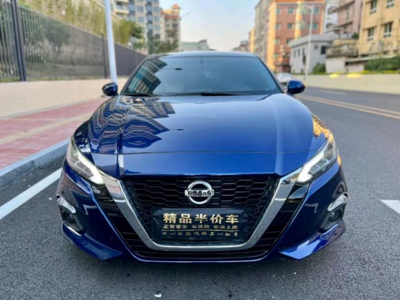 东莞20年日产天籁1