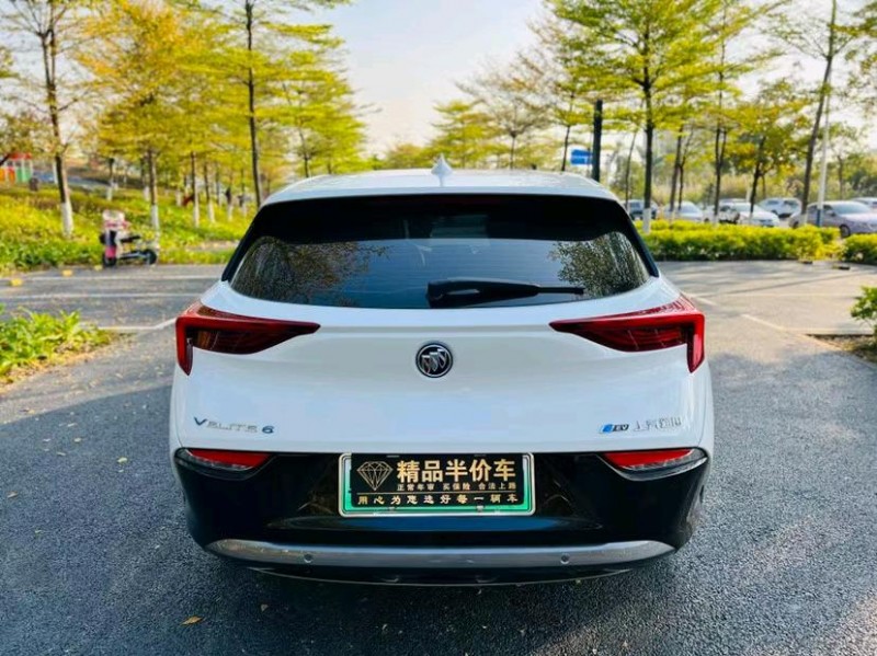 东莞22年别克微蓝9