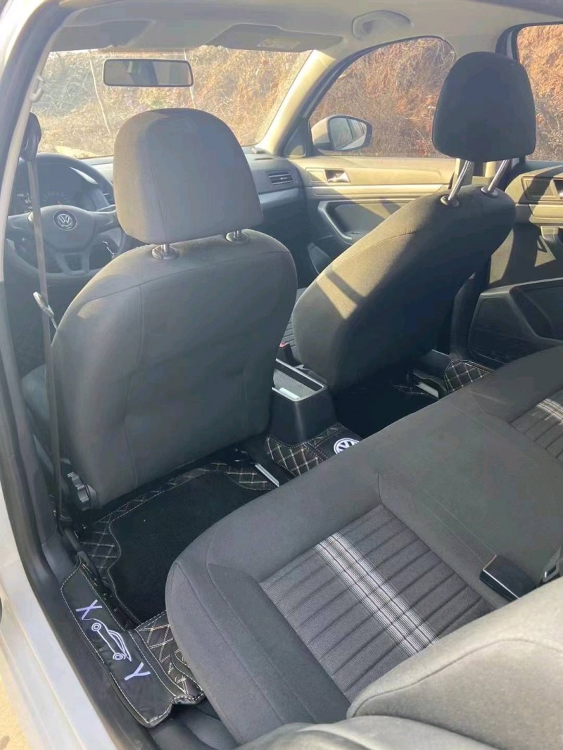 邯郸22年大众朗逸6