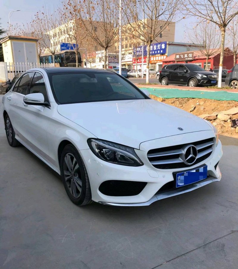 青岛18年奔驰C7