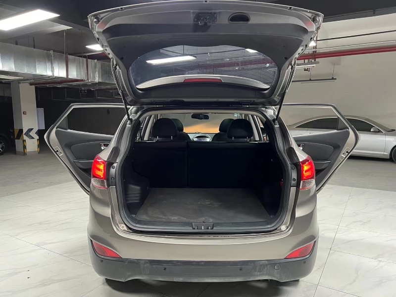 成都13年现代ix357