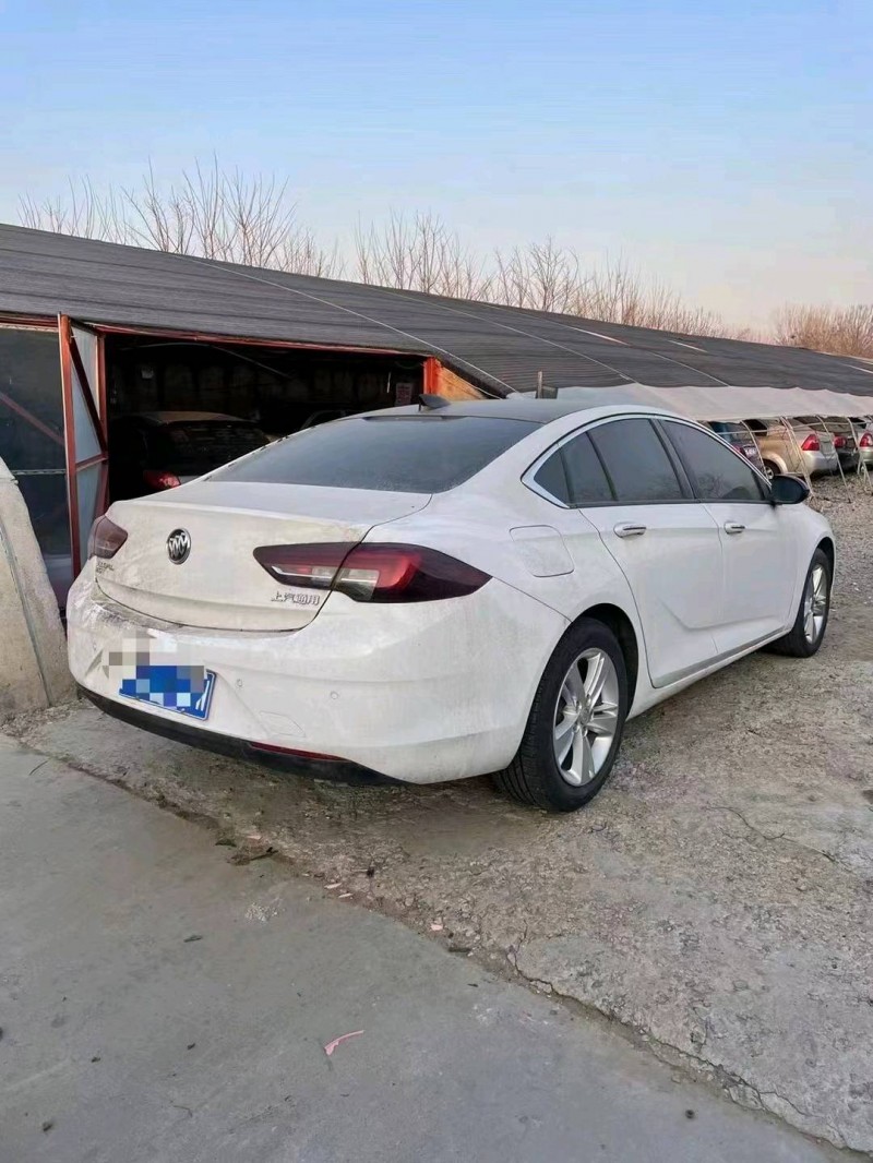 枣庄18年别克君威2