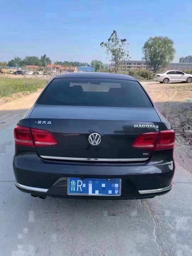 北京13年大众迈腾8