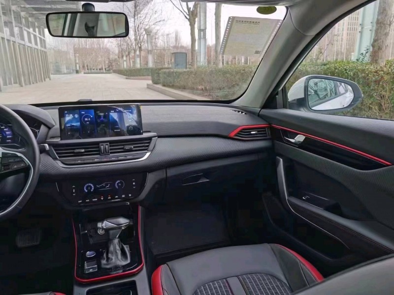 邯郸22年东风奕炫7