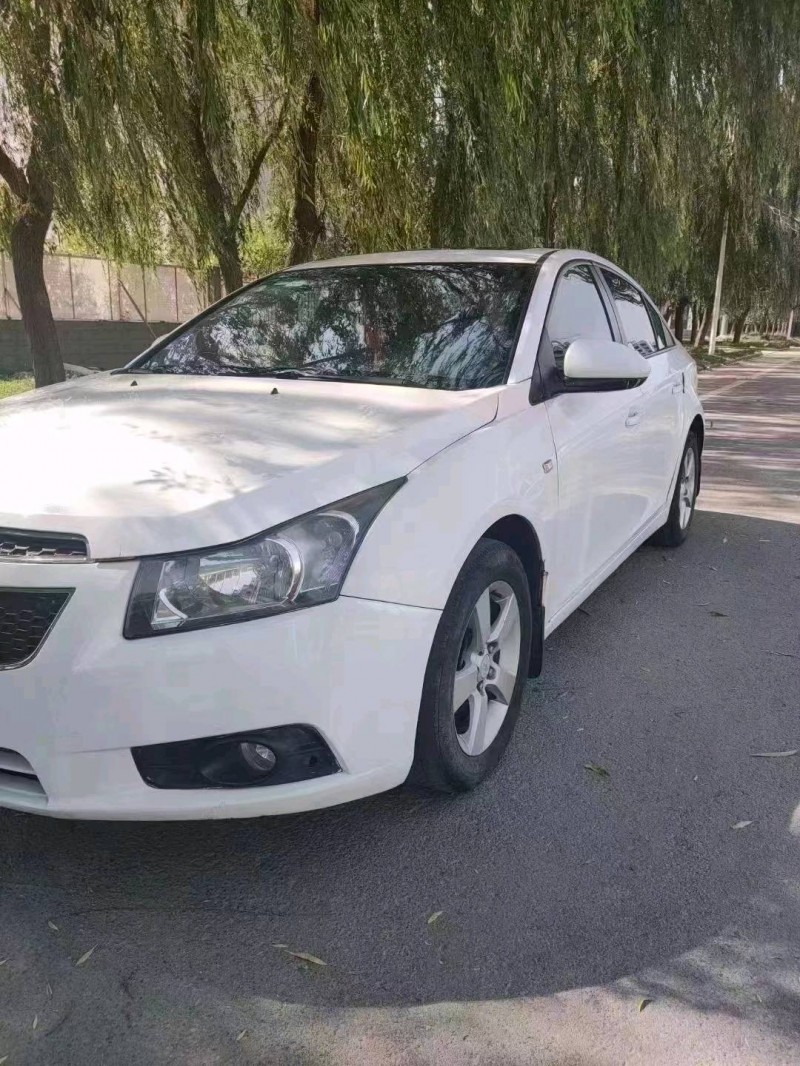 北京14年雪佛兰科鲁兹2