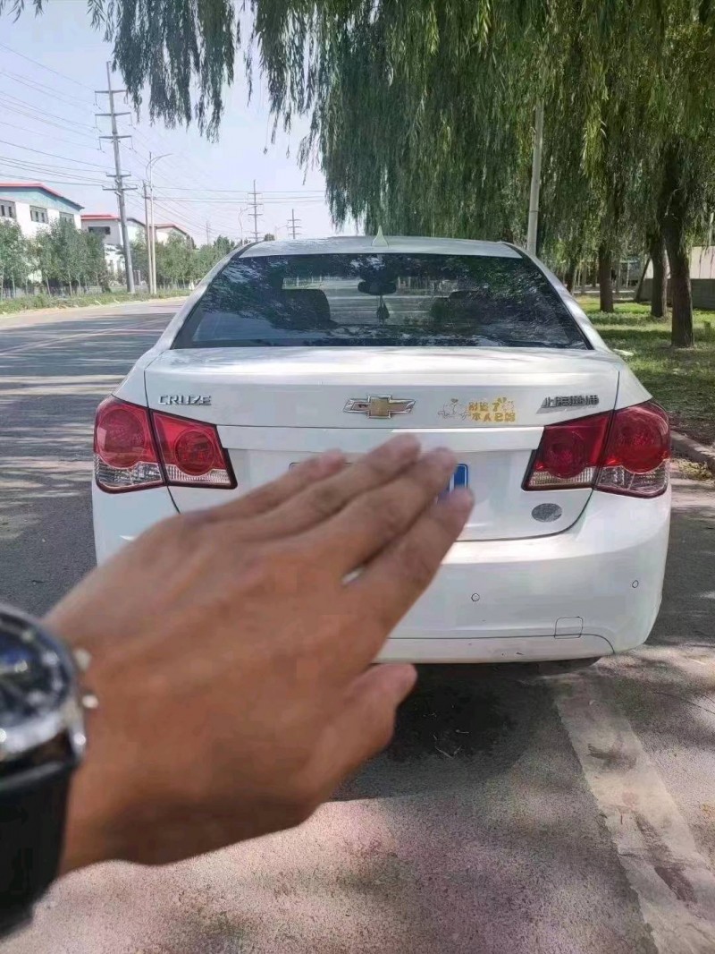 北京14年雪佛兰科鲁兹4