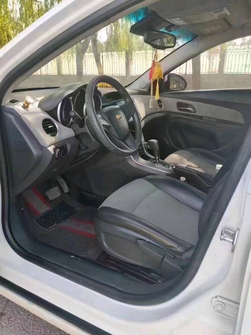 北京14年雪佛兰科鲁兹7