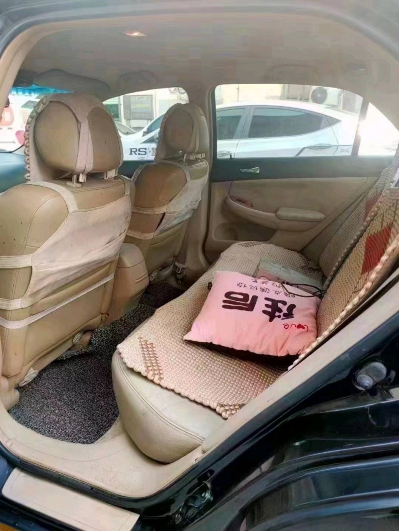 北京08年本田雅阁5