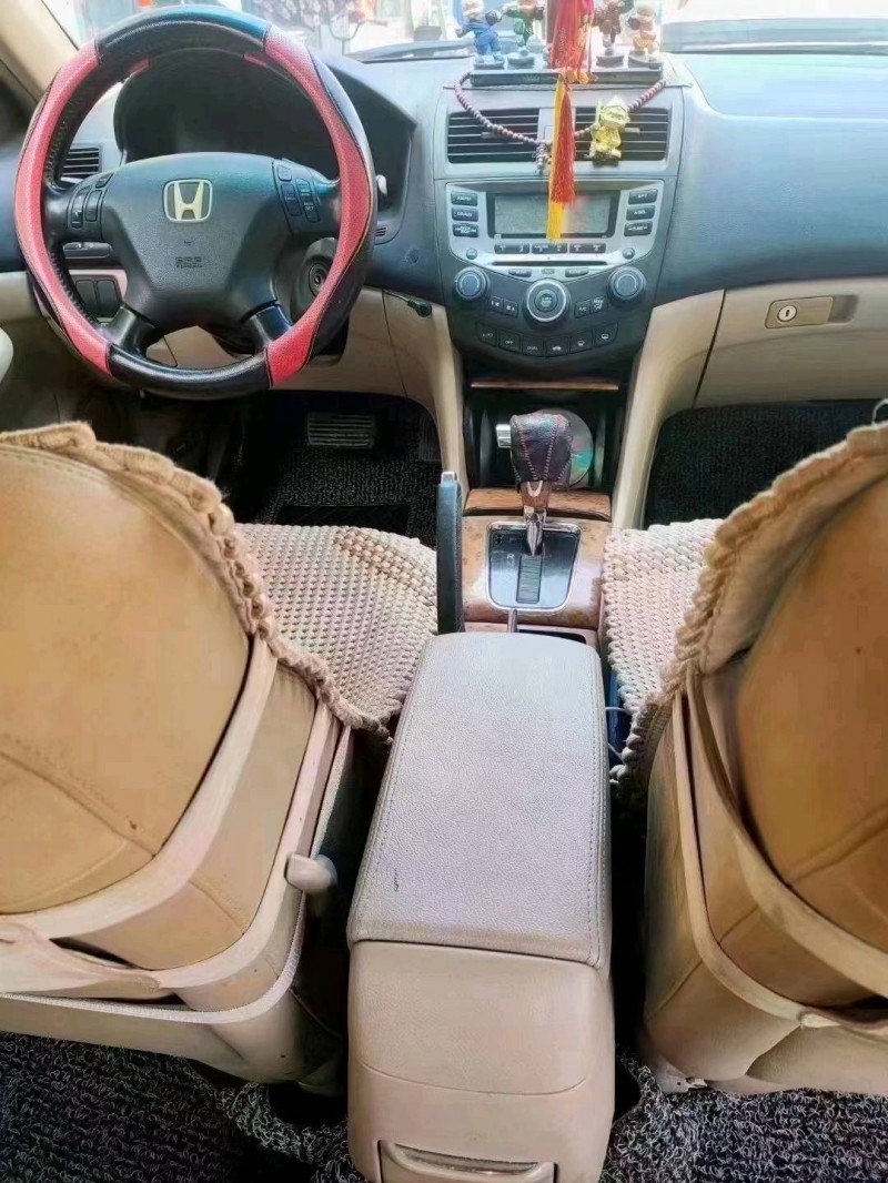 北京08年本田雅阁7