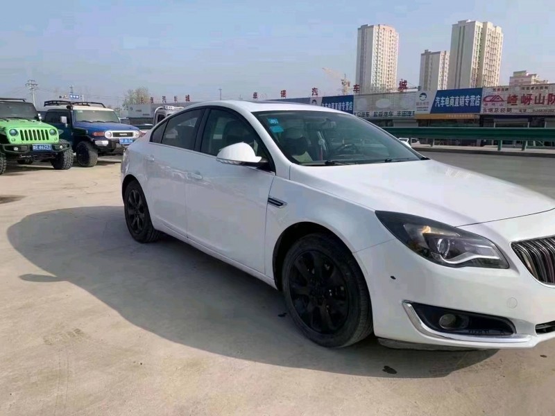 北京16年别克君威2