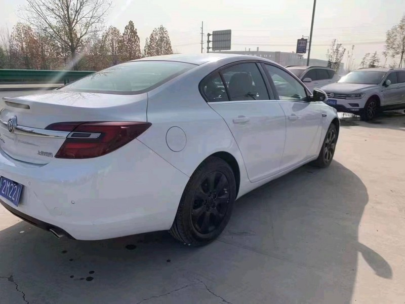 北京16年别克君威4