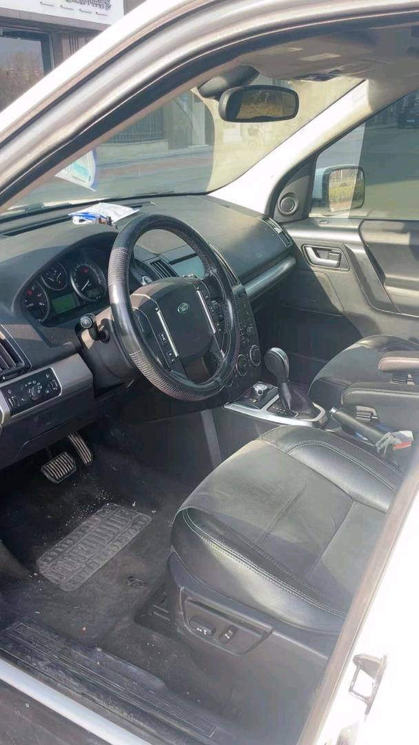 北京13年路虎神行者4