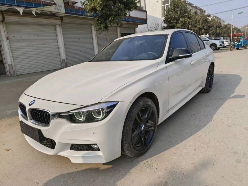 济南19年宝马3系8