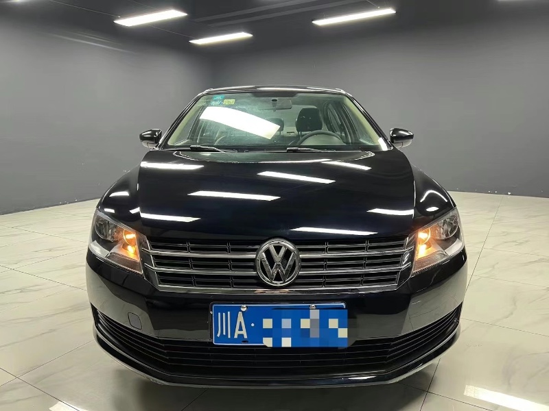 成都16年大众朗逸1