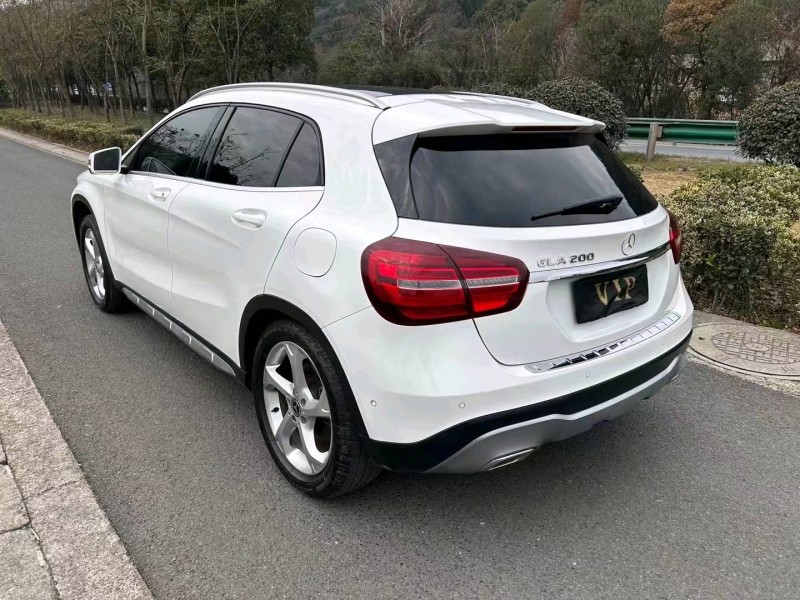 嘉兴19年奔驰GLA5
