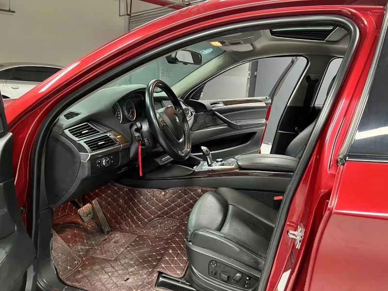 成都09年宝马X69