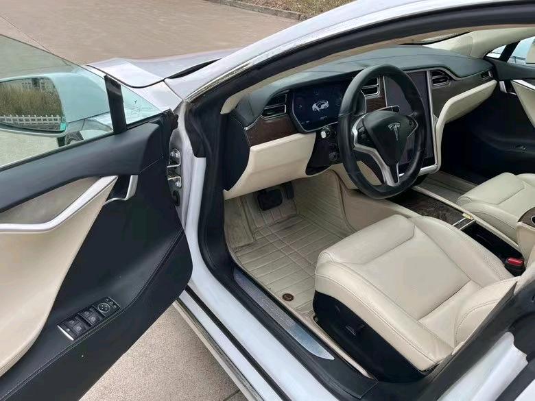 盐城18年特斯拉MODEL S4