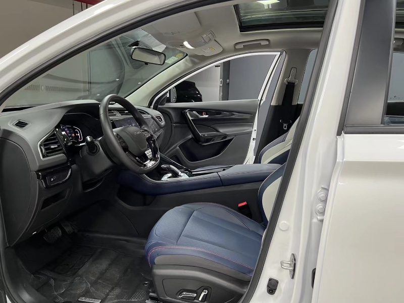 成都22年东风AX7pro9