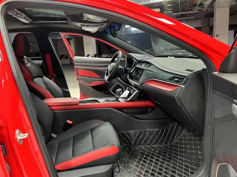 成都21年吉利缤瑞3