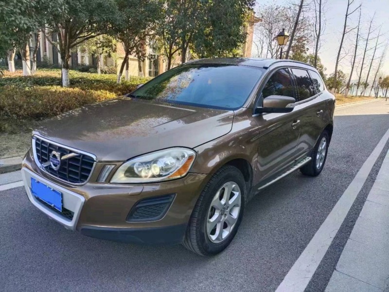济南11年沃尔沃XC603