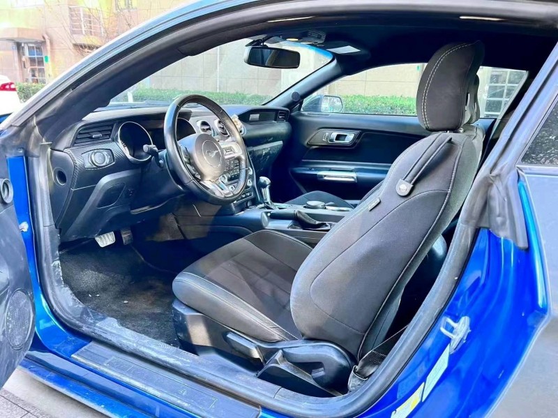 嘉兴18年福特野马2