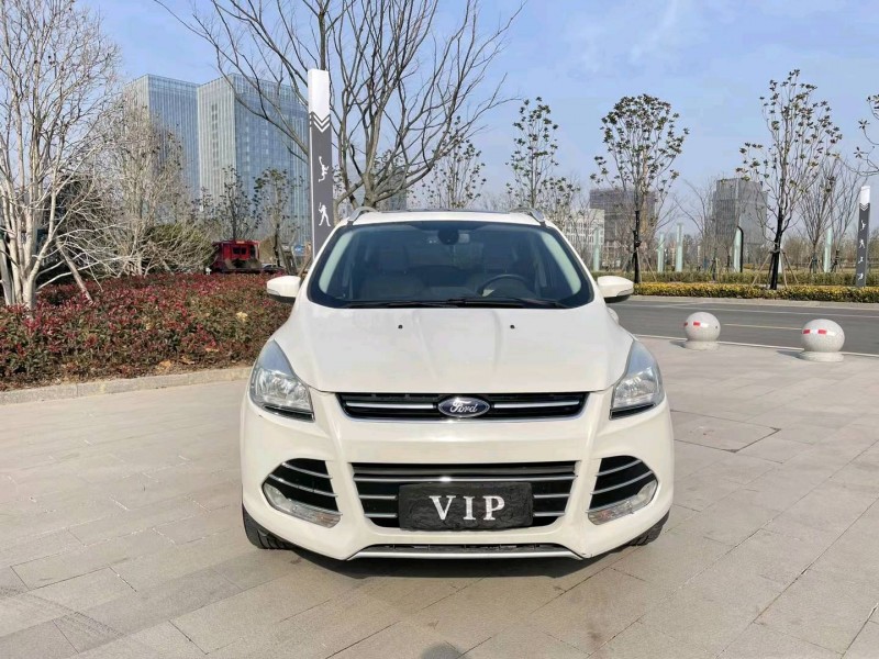 苏州15年福特翼虎9