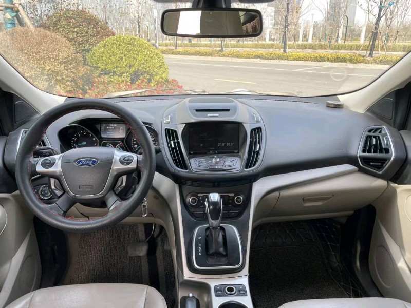 苏州15年福特翼虎4