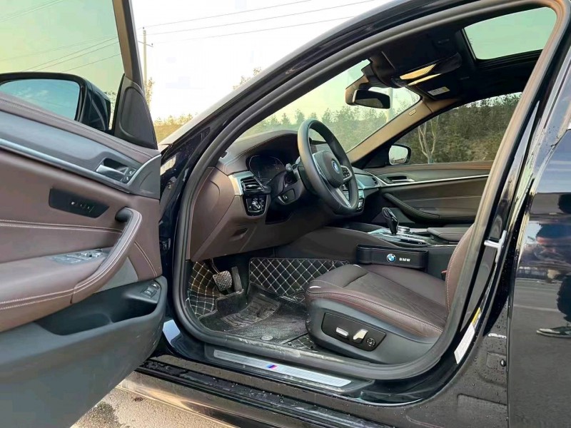 邯郸21年宝马5系4