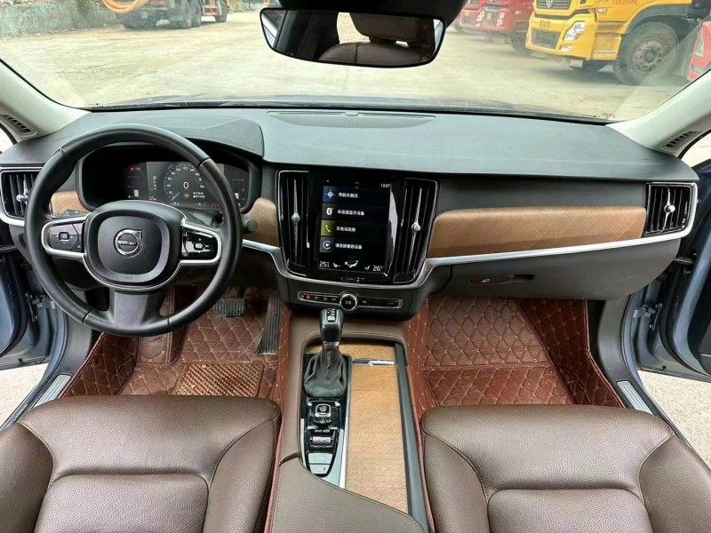 南宁19年沃尔沃S903