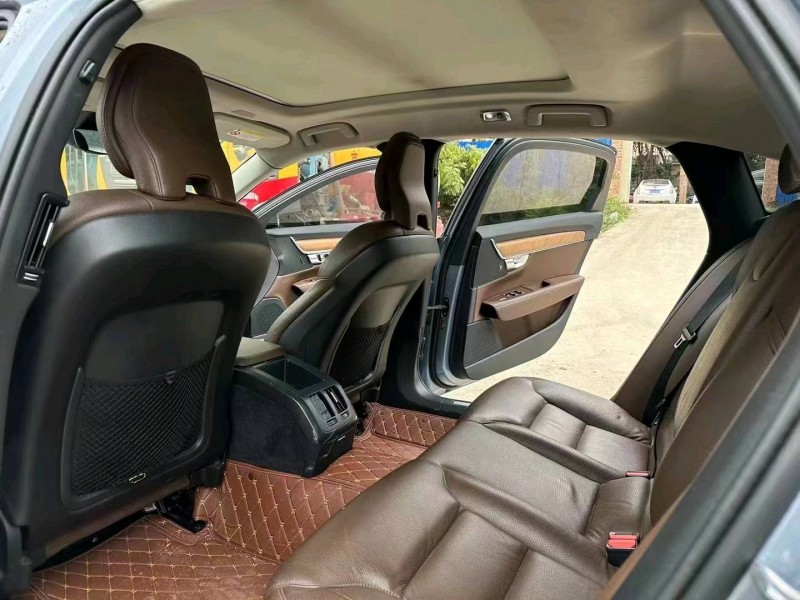 南宁19年沃尔沃S904