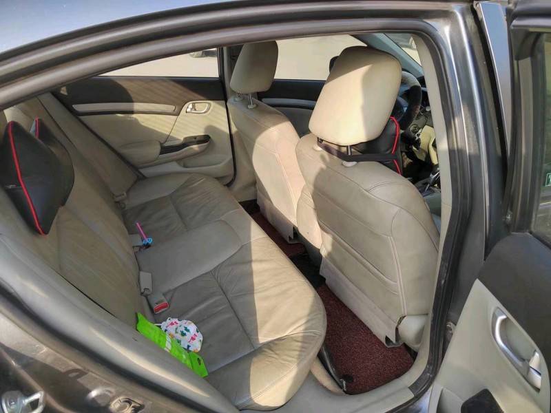 石家庄12年本田思域4