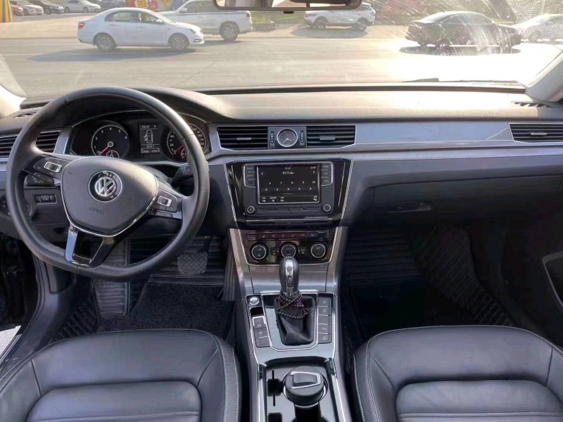 北京19年大众帕萨特8