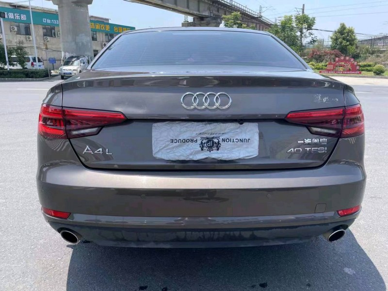 北京17年奥迪A4L9