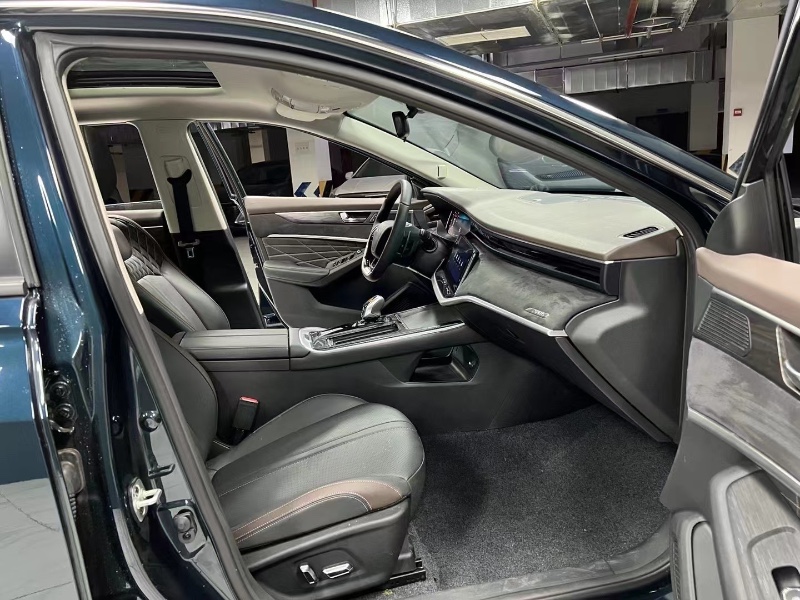 成都22年东风奕炫2