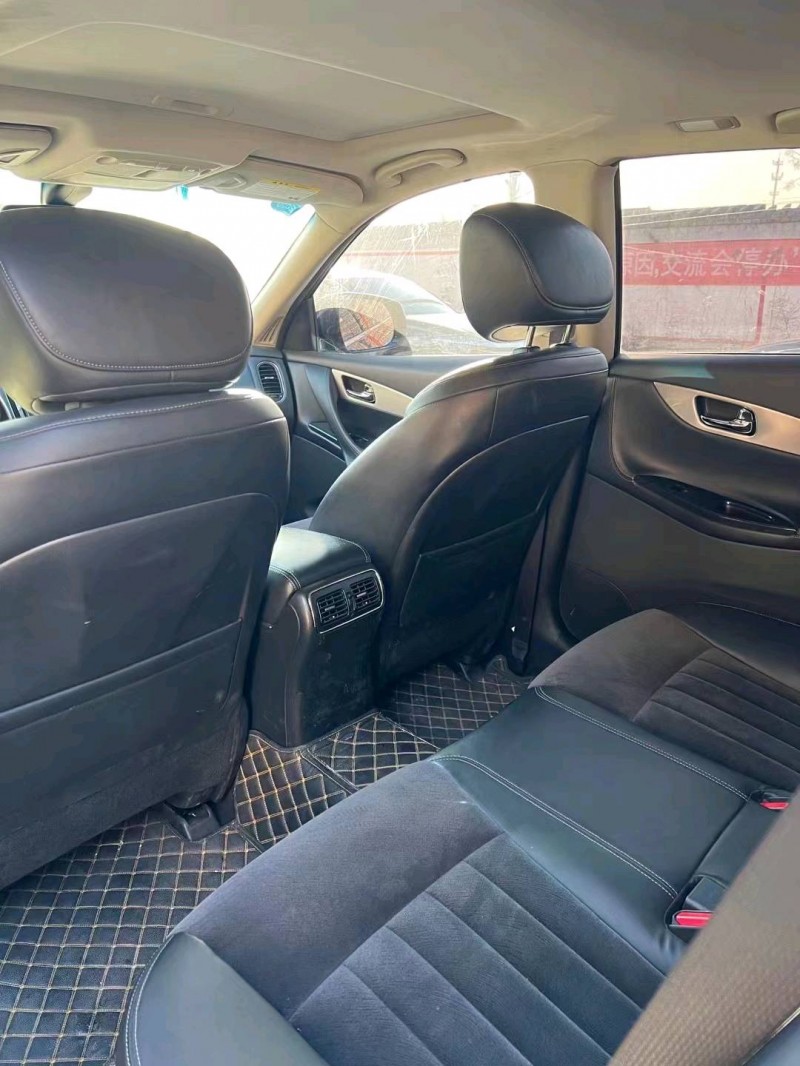 淮南17年英菲尼迪QX505