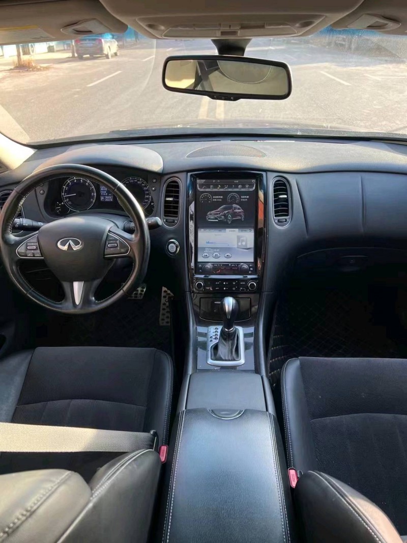 淮南17年英菲尼迪QX506
