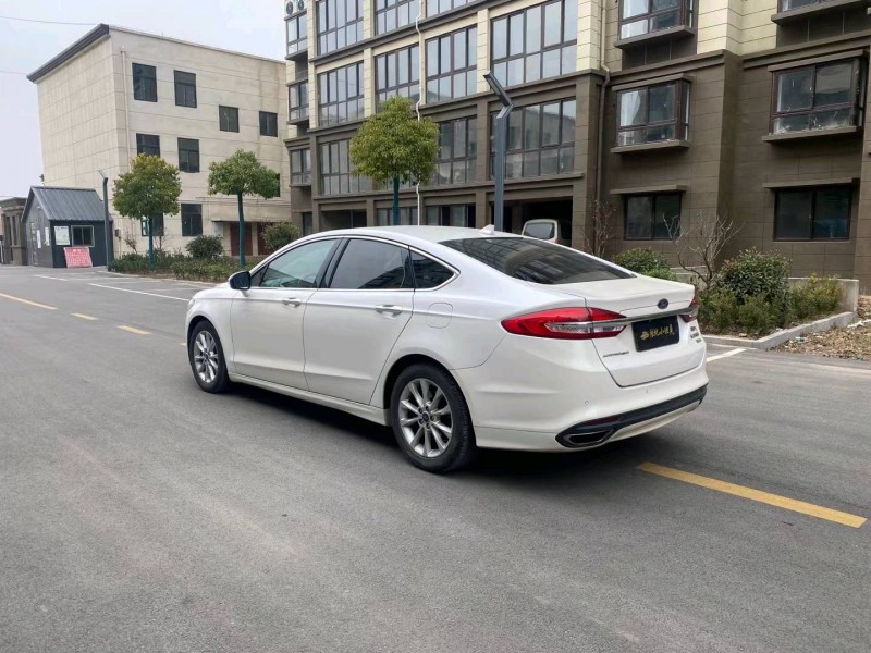 徐州17年福特蒙迪欧8