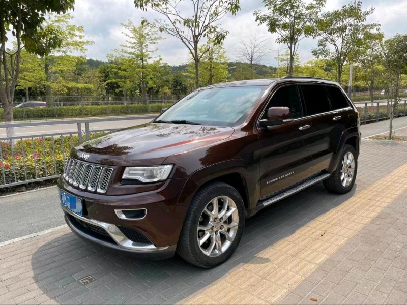广州14年Jeep大切诺基2
