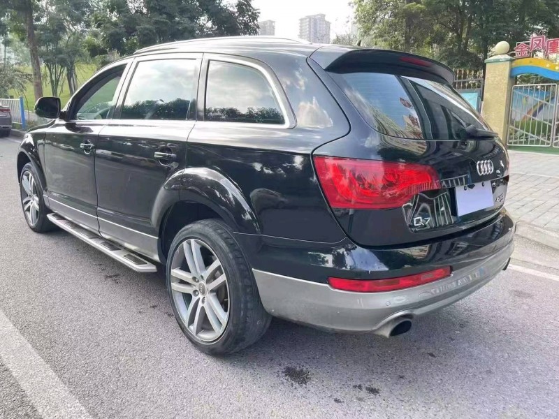 重庆13年奥迪Q76