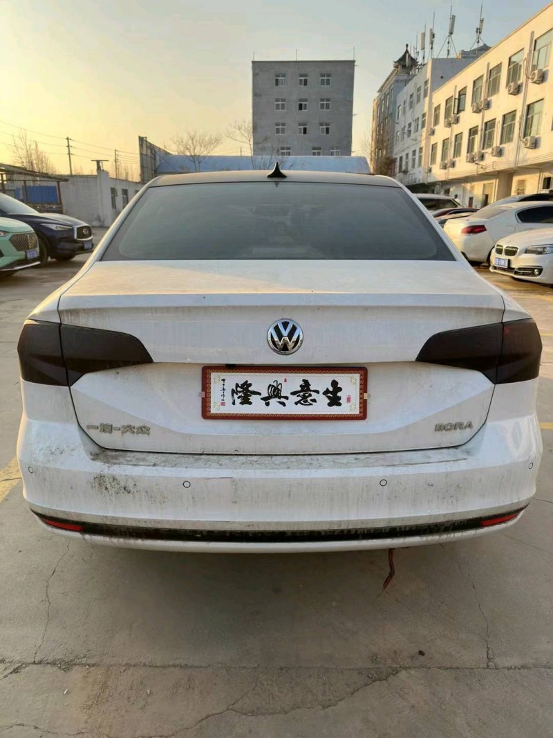 邯郸19年大众宝来4