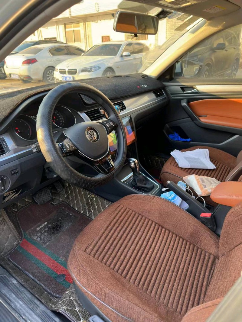 邯郸19年大众宝来8