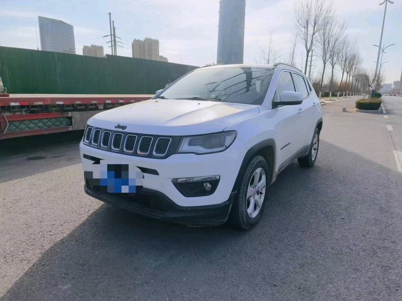 东营17年Jeep指南者8