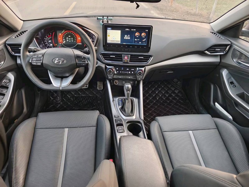 北京20年现代菲斯塔3