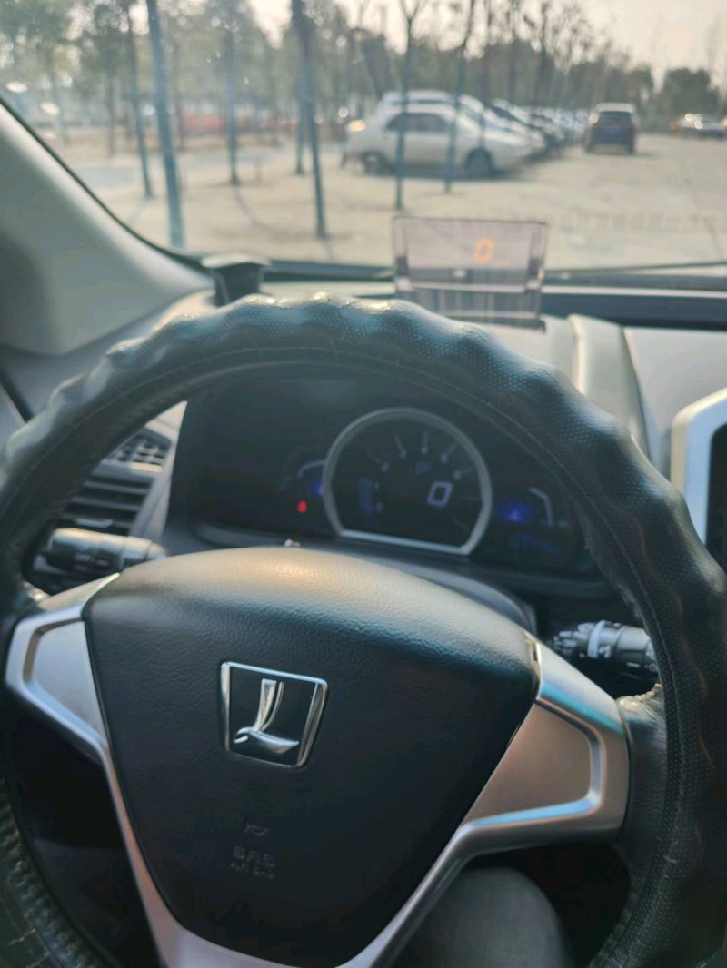 宜昌15年纳智捷U6 TURBO7