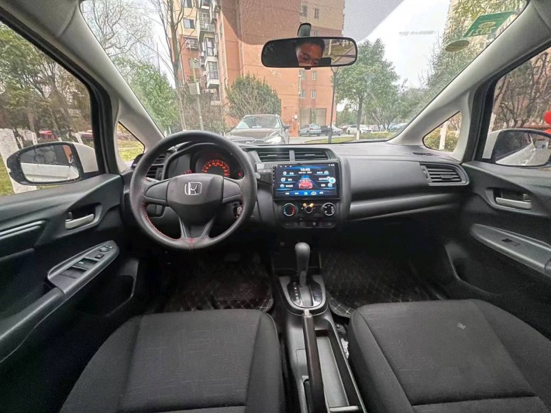 邯郸19年本田飞度6