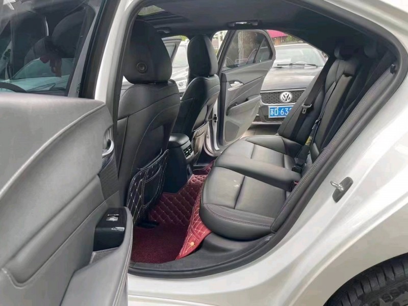 济南20年凯迪拉克CT44