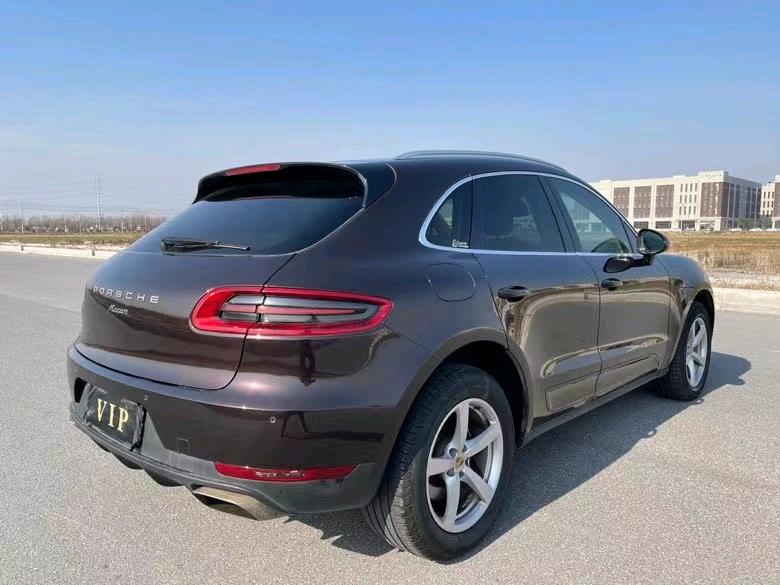 盐城15年保时捷Macan9